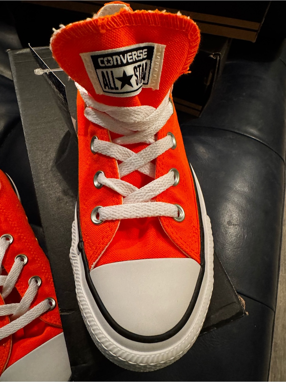 Converse Low Top Sneakers in Neon Orange and White size 6 - Picture 3 of 5